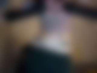 Live cam show with BonnySchatzel - Small on Camsoda.co