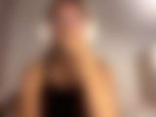 Live cam show with CandisMurdoch - Athletic on galaxygirlnitro.com