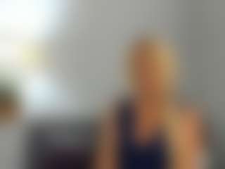 Live-Cam-Show mit ClareHotMature - Granny auf Camsoda