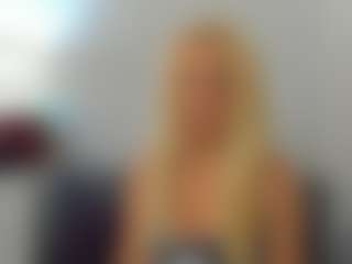 Live cam show with ClareHotMature - Granny Squirt on sexylivex.com
