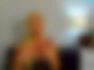 ClareHotMature's Live Sex Cam Show