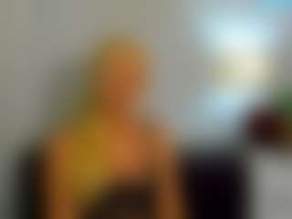 Live cam show with ClareHotMature - Granny on Fling VIP Chat