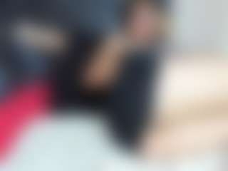 emmillyy20's Live Sex Cam Show