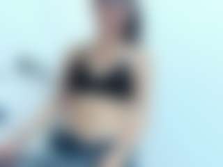 emmillyy20's Live Sex Cam Show