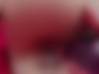 emmillyy20's Live Sex Cam Show