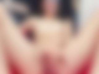 emmillyy20's Live Sex Cam Show