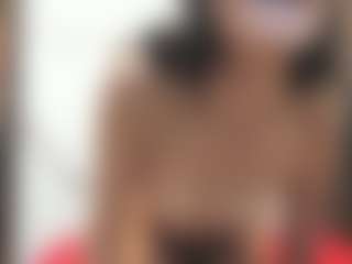 emmillyy20's Live Sex Cam Show