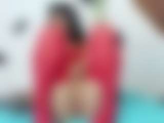 emmillyy20's Live Sex Cam Show