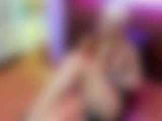LucyBlazeY's Live Sex Cam Show