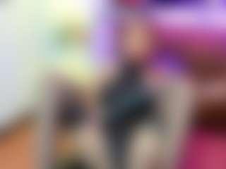 LucyBlazeY's Live Sex Cam Show