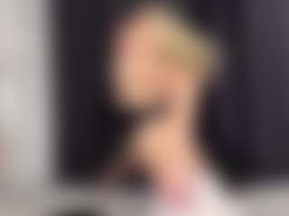 MarhtaNugent's Live Sex Cam Show