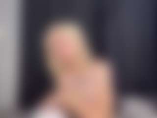 MarhtaNugent's Live Sex Cam Show