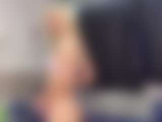 MarhtaNugent's Live Sex Cam Show