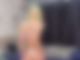 MarhtaNugent's Live Sex Cam Show