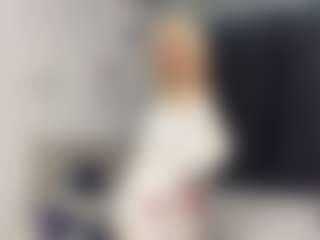 MarhtaNugent's Live Sex Cam Show