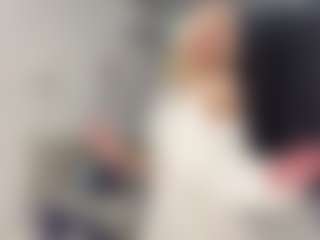 MarhtaNugent's Live Sex Cam Show