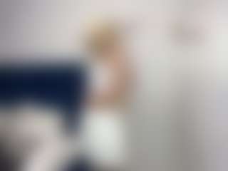 MarhtaNugent's Live Sex Cam Show