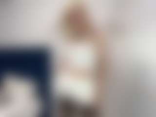 MarhtaNugent's Live Sex Cam Show