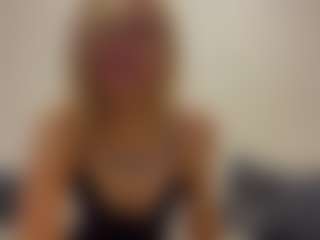 MarhtaNugent's Live Sex Cam Show