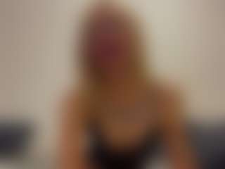 MarhtaNugent's Live Sex Cam Show