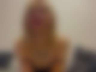 MarhtaNugent's Live Sex Cam Show