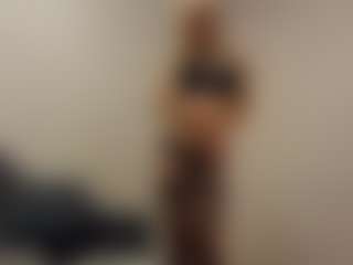 MarhtaNugent's Live Sex Cam Show