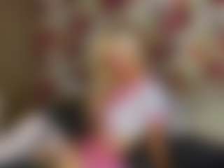 MarhtaNugent's Live Sex Cam Show