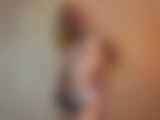 MarhtaNugent's Live Sex Cam Show