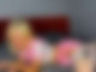 MarhtaNugent's Live Sex Cam Show