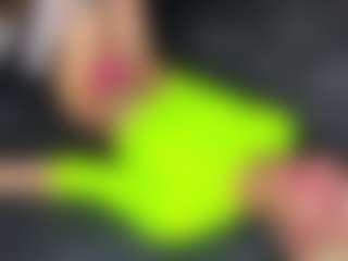 MarhtaNugent's Live Sex Cam Show