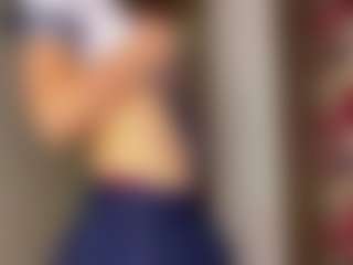 Live cam show with MarhtaNugent - Blowjob on CamClone