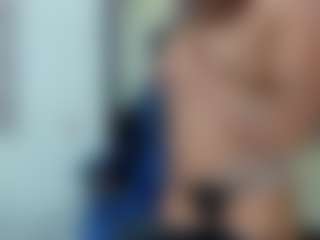 meganjamess's Live Sex Cam Show