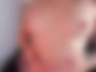 Live cam show with Mia-Wils - New BBW on CamwithHer