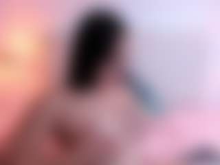Live cam show with Mia-Wils - Green Eyes on Camsoda