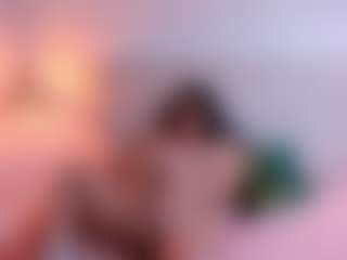 Live cam show with Mia-Wils - Green Eyes on Camsoda