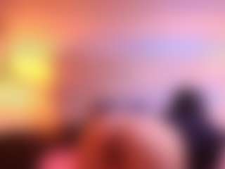 Live cam show with Mia-Wils - Domination on TeamSkeetLive