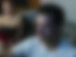 Show de cam en vivo con RoseandViktor - Anal en Camsoda