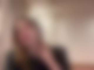 Live cam show with Rose - Fuck Machine on TeamSkeetLive