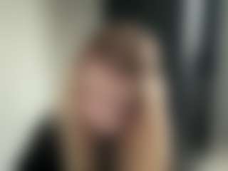 Live cam show with AndreaMordeci - College on Camsoda
