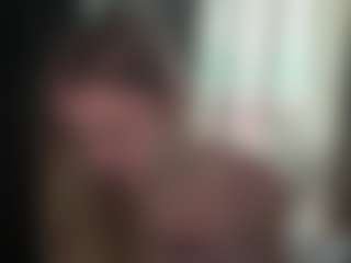 Live cam show with AndreaMordeci - Blonde Hair College on Uber Horny