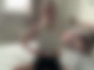 Live cam show with AndreaMordeci - College on Cam Slut