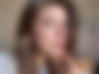 Live cam show with Lora - New Brown Eyes on Streamer API