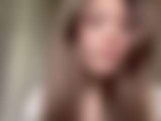 Live cam show with Lora - Public on Camsoda