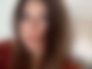Show live cam dengan Lora - Cute di Camsoda