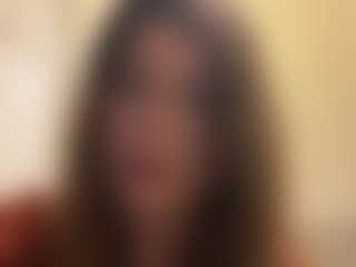 Live cam show with Lora - Tittyfuck on Camsoda