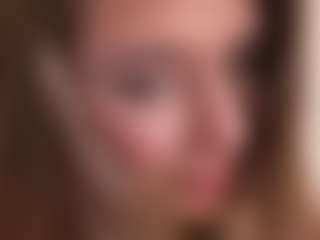 Live cam show with Lora - Joi on Gym Cam Girls