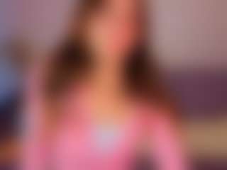 Live cam show with Caroline - Fit on Camsoda