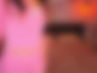 Live cam show with Caroline - Moaning on Cam Slut