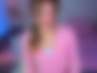 Live cam show with Caroline - Lean on CamwithHer
