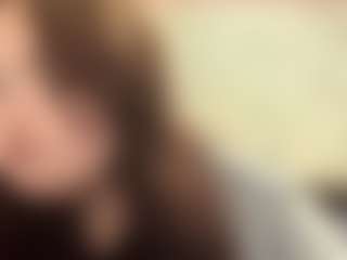 Live cam show with EmmaSheets - College on Camiplay Live